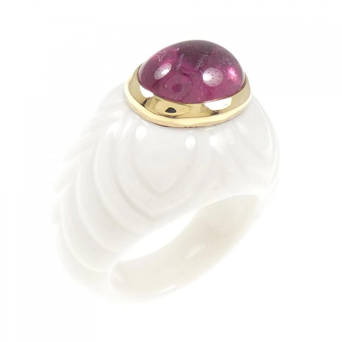 BVLGARI TOURMALINE RING: Bvlgari Tourmaline Ring Brand: BVLGARI Type/Style: Bulgari Ring Material: 750 yellow gold/ceramic, Main Stone/Creation Tourmaline Color: yellow gold/ceramic Size: US5.75 Accessories: None Accessories