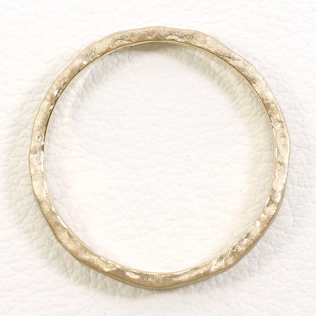 18K GOLD RING - 2