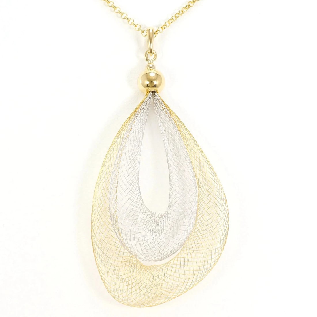 18K YELLOW GOLD NECKLACE: 18K Yellow Gold Necklace Brand: Unbranded Type/Style: Necklace Material: White gold (18K) Yellow gold (18K) Color: White gold, Yellow gold Size: Neck Circumference 45 cm / 17.71'' Pendant Size 48mm x
