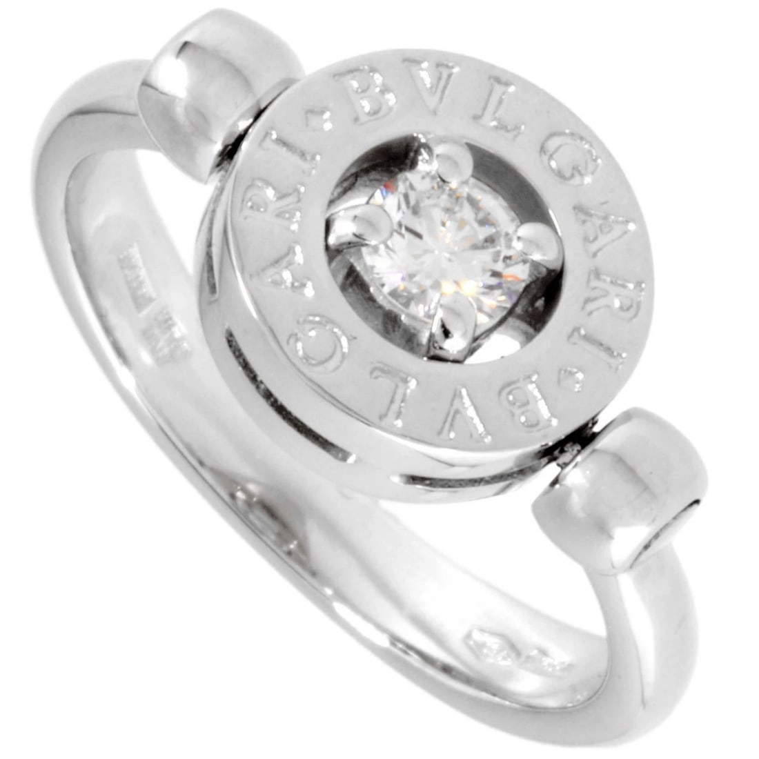 BVLGARI FLIP RING, DIAMOND: BVLGARI Flip Ring, Diamond Brand: Bvlgari Type/Style: Band Ring Material: White gold (18K) Color: White gold Size: US 4 Accessories: None Accessories Notice: When purchasing pre-owned good