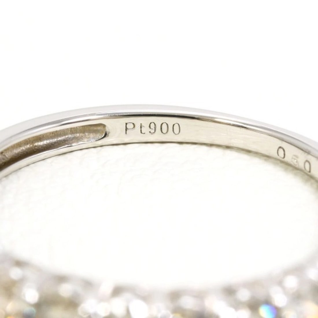 PT900 PLATINUM RING DIAMOND - 4