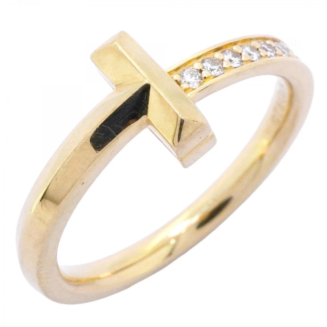 TIFFANY & CO. T ONE RING, 18K YELLOW GOLD: Tiffany & Co. T One Ring, 18K Yellow Gold Brand: Tiffany Type/Style: Band Ring Material: Yellow gold (18K), Main Stone/Creation Natural Color: Yellow gold Size: US 6 Accessories: None Accessories