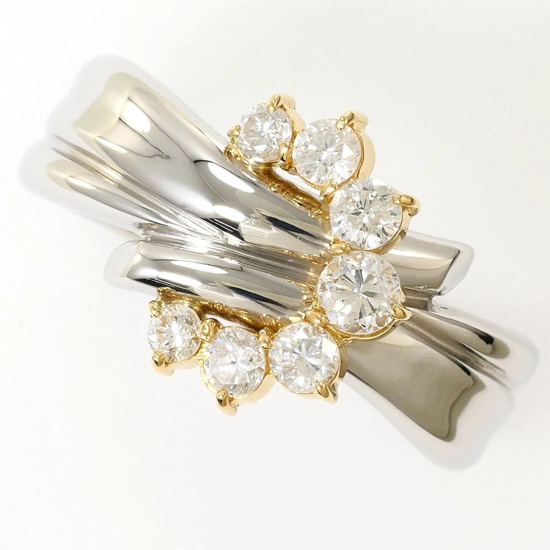 PT900 PLATINUM K18 RING DIAMOND (1 of 5)