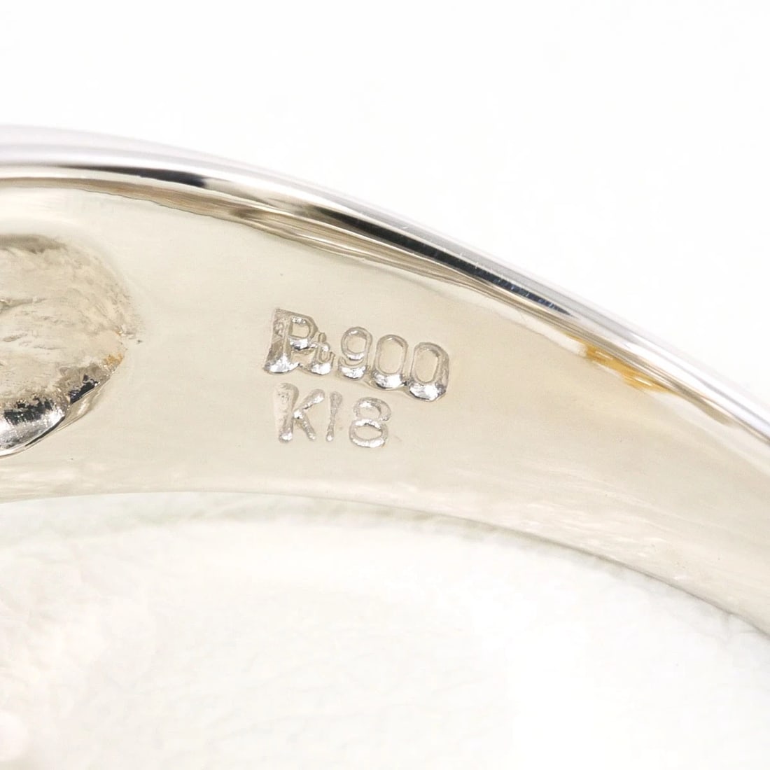PT900 PLATINUM K18 RING DIAMOND - 5