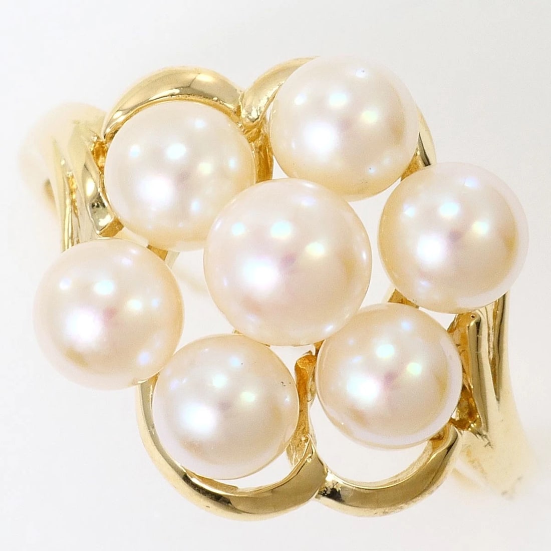 K18 18K GOLD RING PEARL: K18 18k gold Ring Pearl Brand: No Brand Type/Style: Ring Material: 18k gold, Main Stone/Creation Cultured Pearl Color: Gold Size: US 7 1/4 Accessories: None Accessories Notice: When purchasing