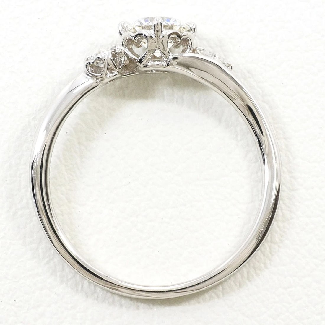 THE KISS PT950 PLATINUM RING DIAMOND: THE KISS PT950 Platinum Ring Diamond Brand: THE KISS Type/Style: Ring Material: PT950 Platinum, Main Stone/Creation Diamond Color: Silver Size: US 4 1/4 Accessories: None Accessories Notice: When