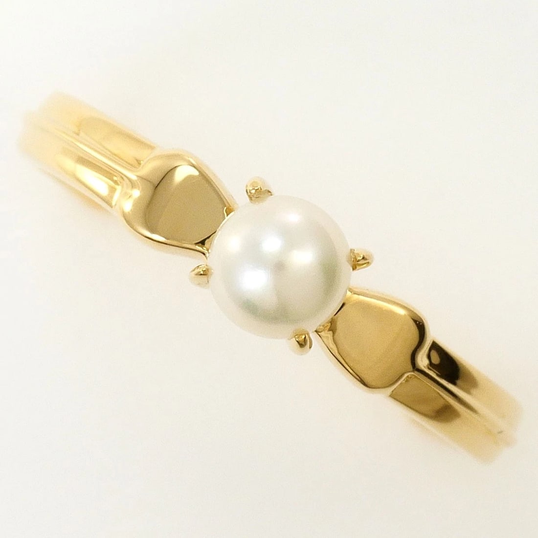 K18 18K GOLD RIN PEARL (1 of 4)