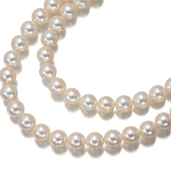 MIKIMOTO NECKLACE AKOYA PEARL LONG SILVER: Mikimoto Necklace Akoya Pearl Long Silver Brand: MIKIMOTO Type/Style: Necklace Material: Silver Color: White Size: Necklace length: 80cm Stone Size: Akoya Pearl:5.5 - 6.0mm Accessories: None <