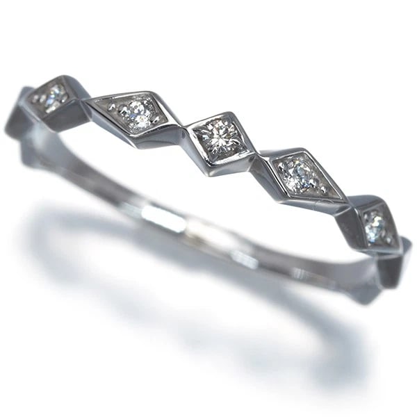 STAR JEWELRY RING DIAMOND 18K 750 WHITE GOLD: STAR JEWELRY Ring Diamond 18K 750 White Gold Brand: STAR JEWELRY Type/Style: Ring Material: 18K 750 White Gold, Main Stone/Creation Natural Color: White Size: US 7.25-7.5 Accessories: None