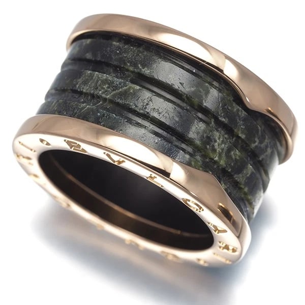 BVLGARI RING 18K 750 ROSE GOLD: BVLGARI Ring 18K 750 Rose Gold Brand: BVLGARI Type/Style: Ring Material: 18K / 750 / Rose Gold, Main Stone/Creation natural Color: Rose Gold Size: US 5.25 - 5.5 Accessories: None Accessori