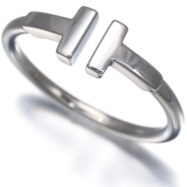 TIFFANY&CO. RING TIFFANY 18K 750 WHITE GOLD: Tiffany&Co. Ring Tiffany 18K 750 White Gold Brand: Tiffany & Co. Type/Style: Ring Material: 18K / 750 / Yellow Gold Color: Yellow Gold Size: US 6.75-7 Accessories: None Accessories Notice: