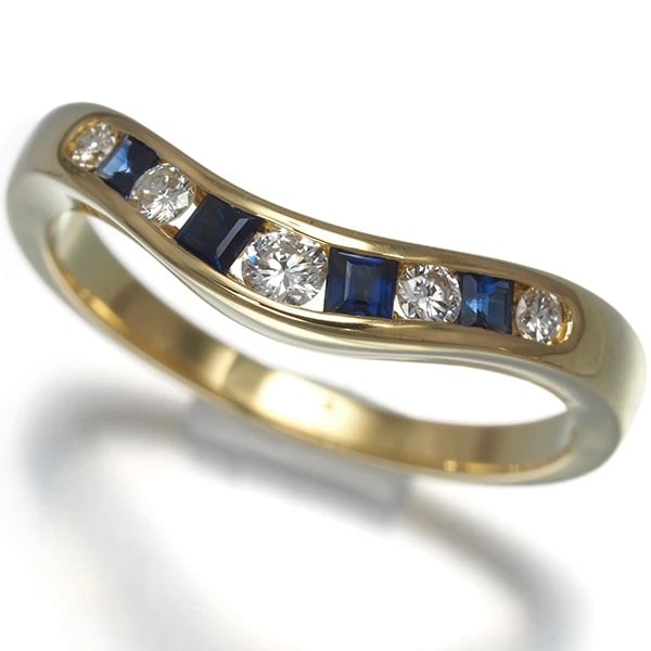DAMIANI RING SAPPHIRE DIAMOND 18K YG: DAMIANI Ring Sapphire Diamond 18K YG Brand: DAMIANI Type/Style: Ring Material: 18K / 750 / Yellow Gold, Main Stone/Creation natural Color: Yellow Gold Size: US 5.75-6 Accessories: None Accessories