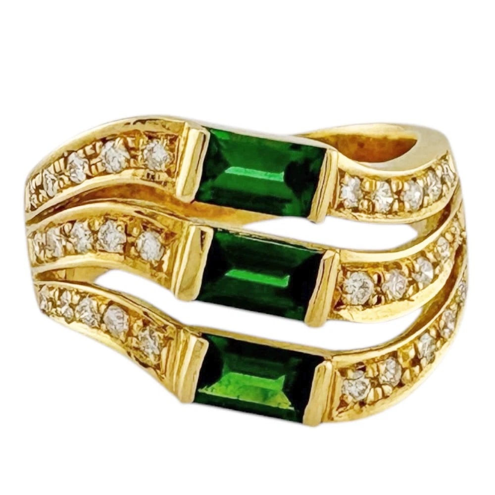 RING K18 GOLD TOURMALINE DIAMOND: Ring K18 gold Tourmaline diamond Brand: Unbranded Type/Style: Ring Material: K18 Gold, Main Stone/Creation Tourmaline/diamond Color: gold Size: US 6 3/8 Accessories: None Accessories Notic
