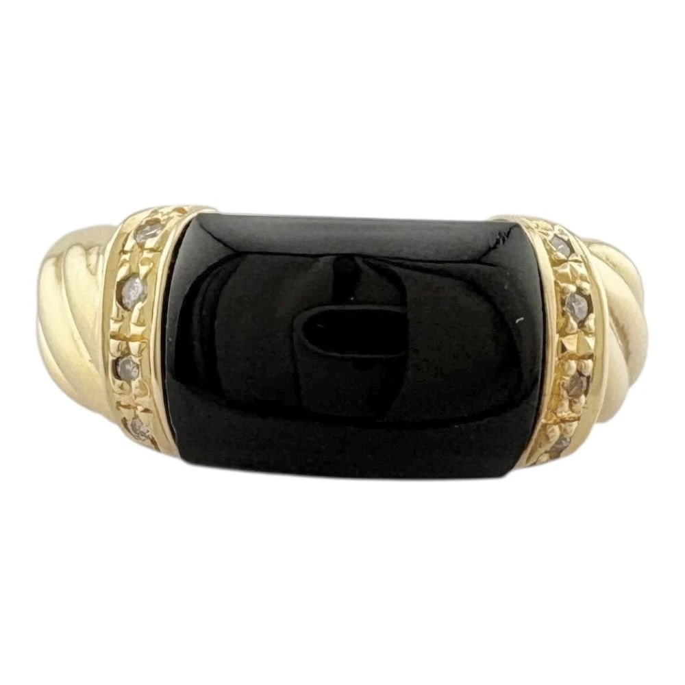 RING K18 YELLOW GOLD ONYX DIAMOND: Ring K18 yellow gold onyx diamond Brand: Unbranded Type/Style: Ring Material: K18 yellow gold, Main Stone/Creation Onyx Color: gold Size: US 5 1/2 Accessories: None Accessories Notice: Whe