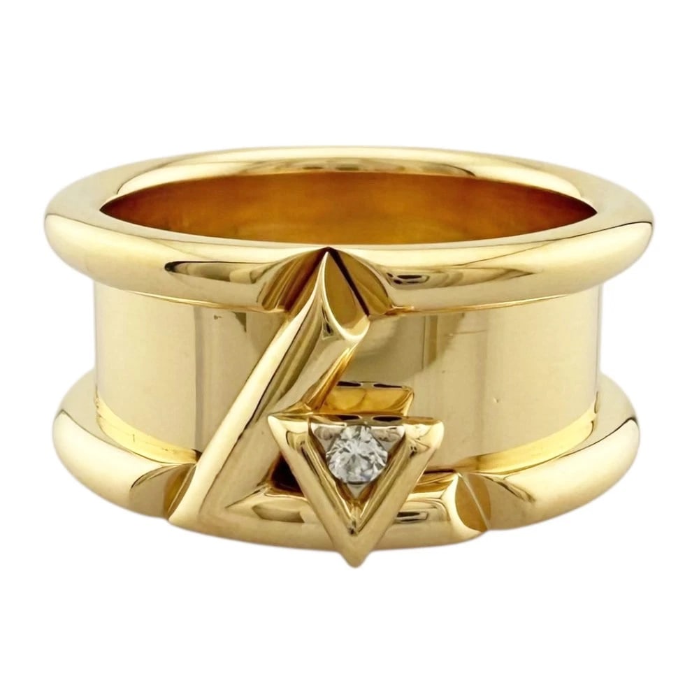 LOUIS VUITTON RING K18 YELLOW GOLD DIAMOND: LOUIS VUITTON Ring K18 yellow gold diamond Brand: LOUIS VUITTON Type/Style: Ring Material: K18 yellow gold, Main Stone/Creation Natural Color: gold Size: US 6 1/2 Accessories: None Accesso