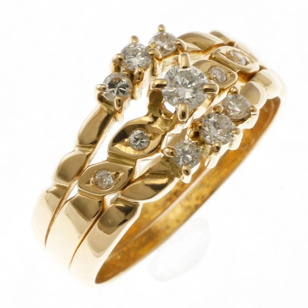 RING K18 GOLD DIAMOND: Ring K18 gold diamond Brand: Unbranded Type/Style: Ring Material: K18 yellow gold, Main Stone/Creation Natural Color: gold Size: US 6 Accessories: None Accessories Notice: When purchasing pre-owned