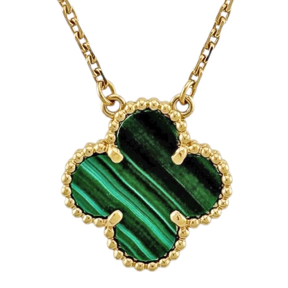 VAN CLEEF & ARPELS NECKLACE K18 YELLOW GOLD MALACHITE: Van Cleef & Arpels Necklace K18 yellow gold Malachite Brand: Van Cleef & Arpels Type/Style: Necklace Material: K18 yellow gold, Main Stone/Creation Malachite Color: gold Size: Total Length:45cm Chain