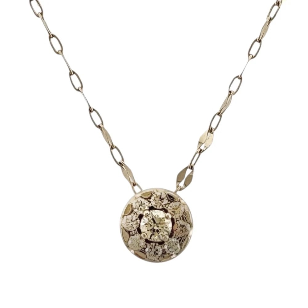 KASHIKEY NECKLACE K18 WHITE GOLD DIAMOND: KASHIKEY Necklace K18 white gold diamond Brand: KASHIKEY Type/Style: Necklace Material: K18 white gold, Main Stone/Creation Natural Color: Brown gold Size: Total Length:70cm Chain width:1.5mm Top:W7.5