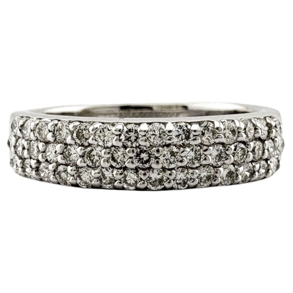 RING K18 WHITE GOLD DIAMOND: Ring K18 white gold diamond Brand: Unbranded Type/Style: Ring Material: K18 white gold, Main Stone/Creation Natural Color: Silver Size: US 4 3/4 Accessories: None Accessories Notice: When purchasing
