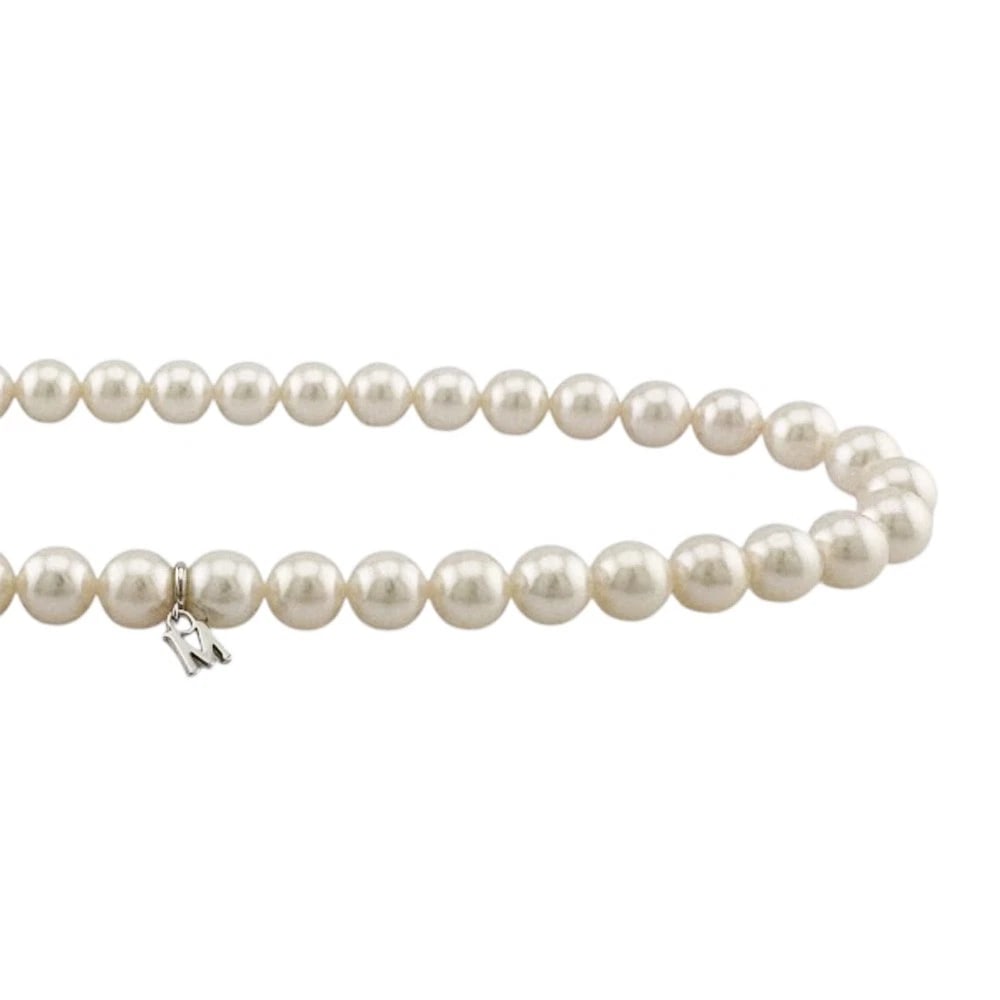 MIKIMOTO NECKLACE SILVER PEARL: MIKIMOTO Necklace Silver Pearl Brand: MIKIMOTO Type/Style: Necklace Material: Silver, Main Stone/Creation Pearl Color: Silver Size: Total Length:43cm Pearl diameter:7mm Accessories: None A