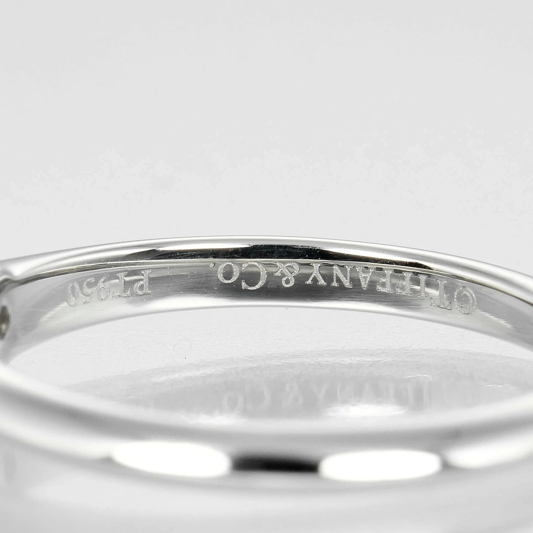 TIFFANY & CO. SOLITAIRE RING - 6