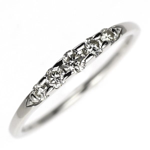 PT900 DIAMOND RING: Pt900 diamond ring Brand: None Type/Style: Ring Material: Pt900 Color: PT Size: 6US Accessories: None Accessories Notice: When purchasing pre-owned goods, please refer to the photos of the items to