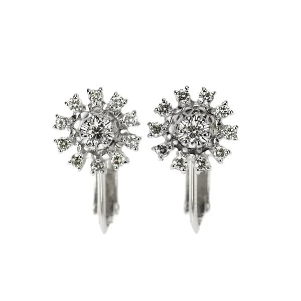 K18WG DIAMOND EARRINGS: K18WG diamond earrings Brand: None Type/Style: earRing Material: K18WG Color: WG Size: Length/Width/Diameter16.5 Accessories: None Accessories Notice: When purchasing pre-owned goods, please refer to