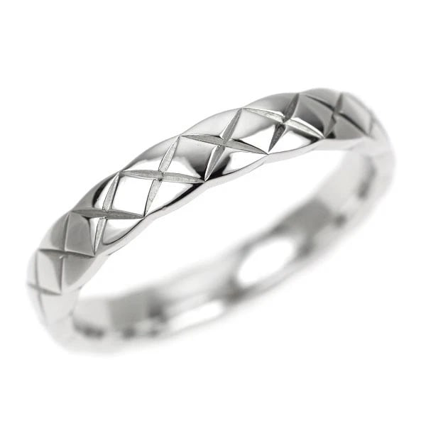 CHANEL PT 950 RING COCO CRASH: Chanel Pt 950 Ring Coco Crash Brand: Chanel Type/Style: Ring Material: Pt 950 Color: PT Size: 7.25US Accessories: None Accessories Notice: When purchasing pre-owned goods, please refer to the photos