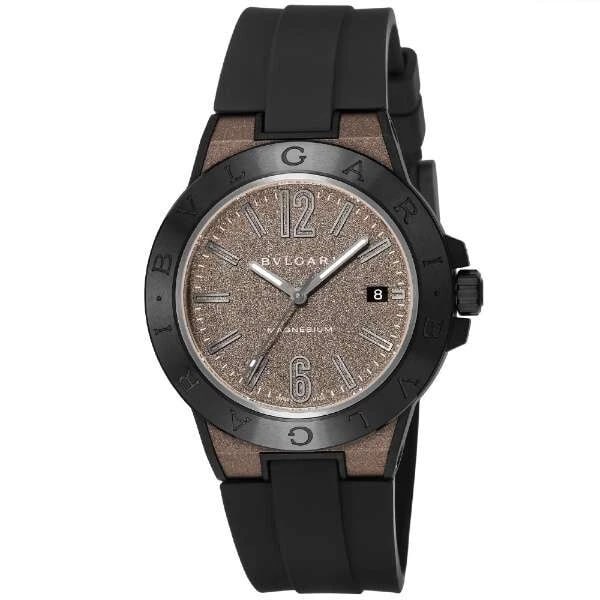 BVLGARI DIAGONO MAGNESIUM BROWN WATCH: BVLGARI Diagono Magnesium Brown Watch Brand: Bvlgari Type/Style: Wristwatch Material: Magnesium + Ceramic Color: Dial Color Brown Size: Case size] Height 41 x width 41 x thickness 10mm Accessories: