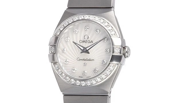 OMEGA CONSTELLATION QUARTZ LADIES WATCH: OMEGA Constellation Quartz Ladies Watch Brand: OMEGA Type/Style: Wristwatch Material: SS Color: Dial Color White MOP Size: Case Size: 24mm Accessories: None Accessories Notice: When purchasing
