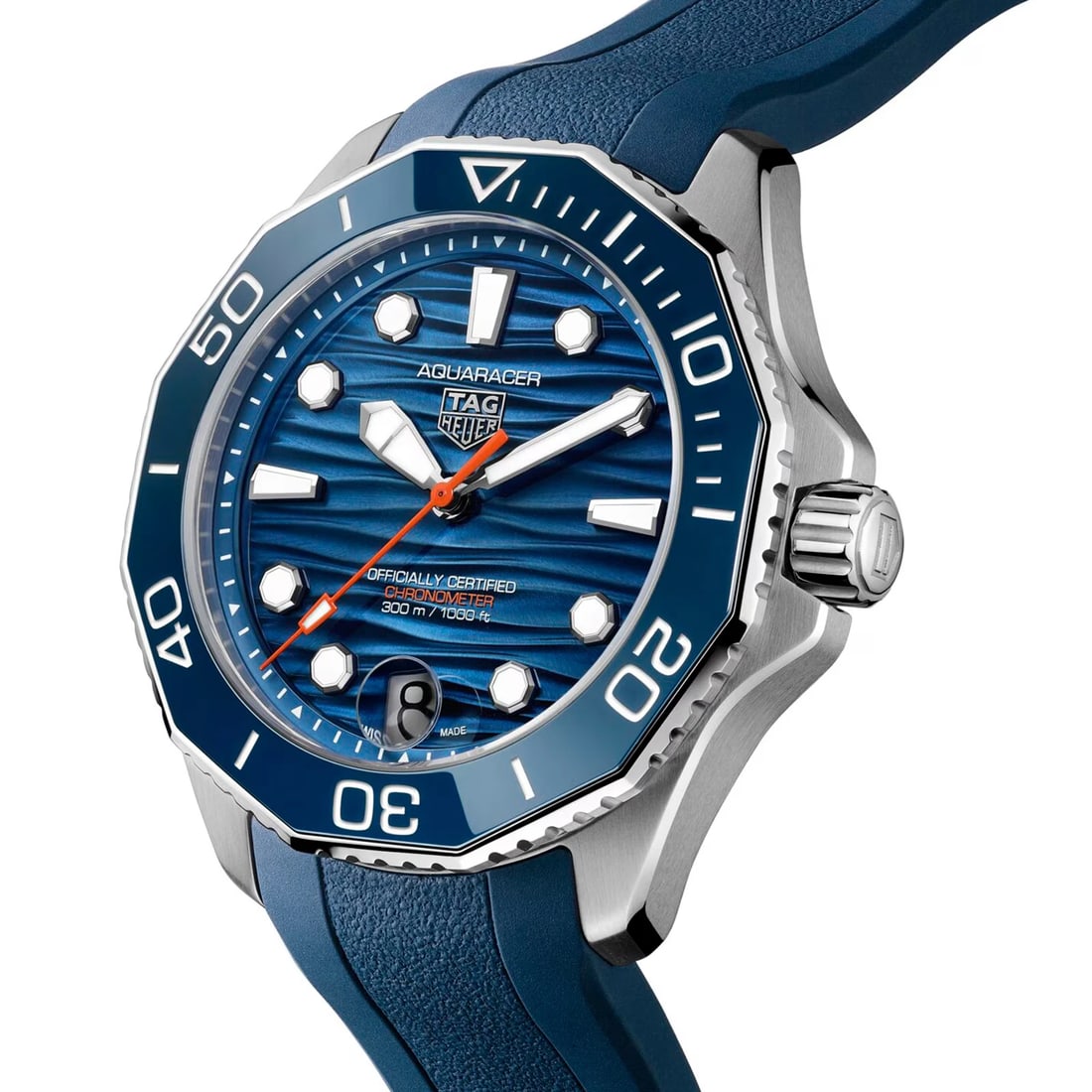 TAG HEUER AQUARACER PROFESSIONAL WATCH: TAG HEUER Aquaracer Professional Watch Brand: TAG Heuer Type/Style: Wristwatch Material: SS rubber Color: Dial Color Blue Size: Case Size: 42mm Accessories: None Accessories Notice: When purchasing