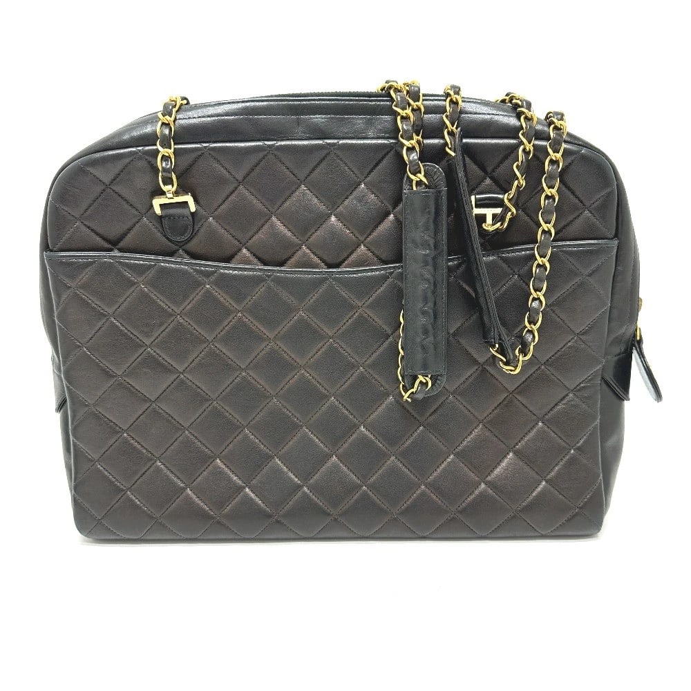 CHANEL CC MARK MATELASSE CHAIN SHOULDER BAG: CHANEL CC Mark Matelasse Chain Shoulder Bag Brand: CHANEL Type/Style: Shoulder Bag Material: lambskin leather Color: Blackxgold Hardware Size: W13.4?H9.8?D3.3inch / W34cm?H25cm?D8.5cm Accessories: