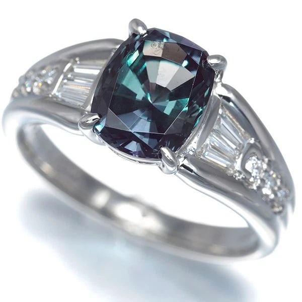 CRESCENT VERT RING LAB-CREATED ALEXANDRITE DIAMOND PT 950: CRESCENT VERT Ring Lab-created Alexandrite Diamond Pt 950 Brand: CRESCENT VERT Type/Style: Ring Material: 950/ Platinum, Main Stone/Creation Lab-Created Color: SILVER Size: US 7.25 - 7.5 Accessories: