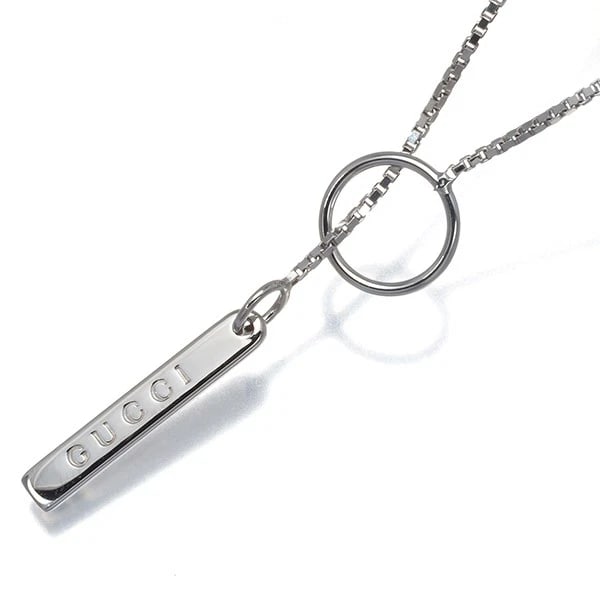 GUCCI NECKLACE LARIAT 18K 750 WHITE GOLD: GUCCI Necklace Lariat 18K 750 White Gold Brand: GUCCI Type/Style: Necklace Material: 18K 750 White Gold Color: White Size: Maximum size when worn: Approximately 52cm Pendant size: 19.8 x 3.1mm Total