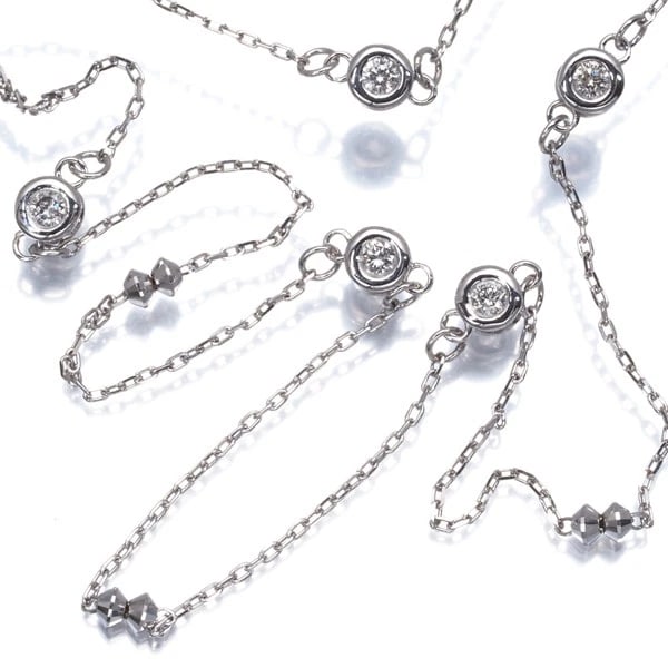 DIAMOND CUT BALL BEAD NECKLACE 18K 750 WHITE GOLD: Diamond Cut Ball Bead Necklace 18K 750 White Gold Brand: Unbranded Type/Style: Necklace Material: 18K 750 White Gold, Main Stone/Creation Natural Color: White Size: Necklace length: 41 - 43cm Design