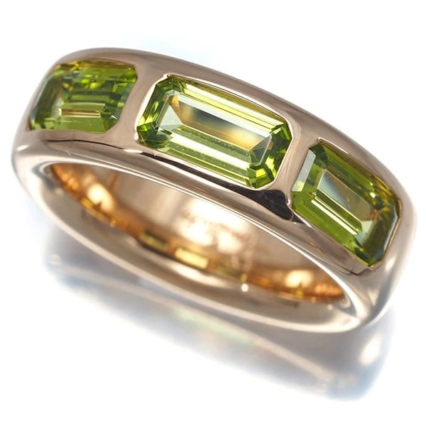 POMELLATO RING PERIDOT ICONICA 18K 750 ROSE GOLD: Pomellato Ring Peridot Iconica 18K 750 Rose Gold Brand: Pomellato Type/Style: Ring Material: 18K/ 750 / Rose Gold, Main Stone/Creation natural Color: ROSE GOLD Size: US 6.5 - 6.75 Accessories: Non