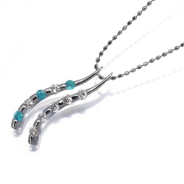 PARAIBA TOURMALINE DIAMOND NECKLACE 18K 750 WHITE GOLD: Paraiba Tourmaline Diamond Necklace 18K 750 White Gold Brand: Unbranded Type/Style: Necklace Material: 18K 750 White Gold, Main Stone/Creation Natural Color: White Size: Necklace length: 45cm Pendant 