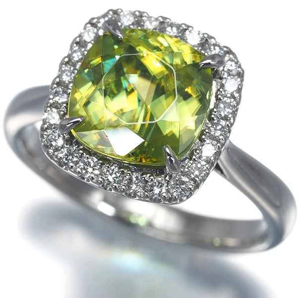 SPHENE DIAMOND SQUARE RING 900 PLATINUM (1 of 2)
