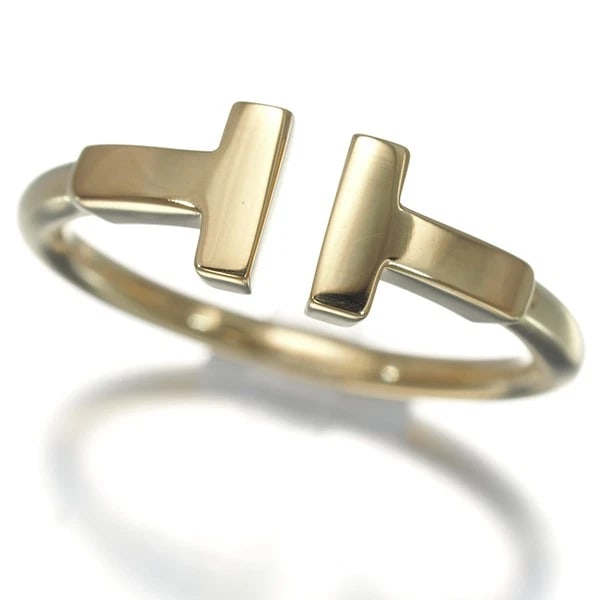 TIFFANY&CO. RING TIFFANY T WIRE 18K 750 YELLOW GOLD: Tiffany&Co. Ring Tiffany T Wire 18K 750 Yellow Gold Brand: Tiffany & Co. Type/Style: Ring Material: 18K 750 Yellow Gold Color: Yellow Size: US 5-5.25 Accessories: None Accessories Notice: