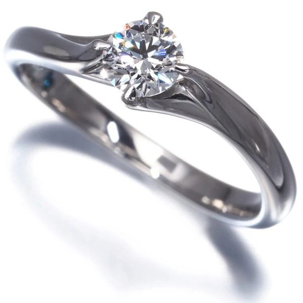I-PRIMO RING DIAMOND SOLITAIRE PT 900: I-PRIMO Ring Diamond Solitaire Pt 900 Brand: I-PRIMO Type/Style: Ring Material: Pt 900, Main Stone/Creation Natural Color: none Size: US 4.75 Accessories: None Accessories Notice: When pur