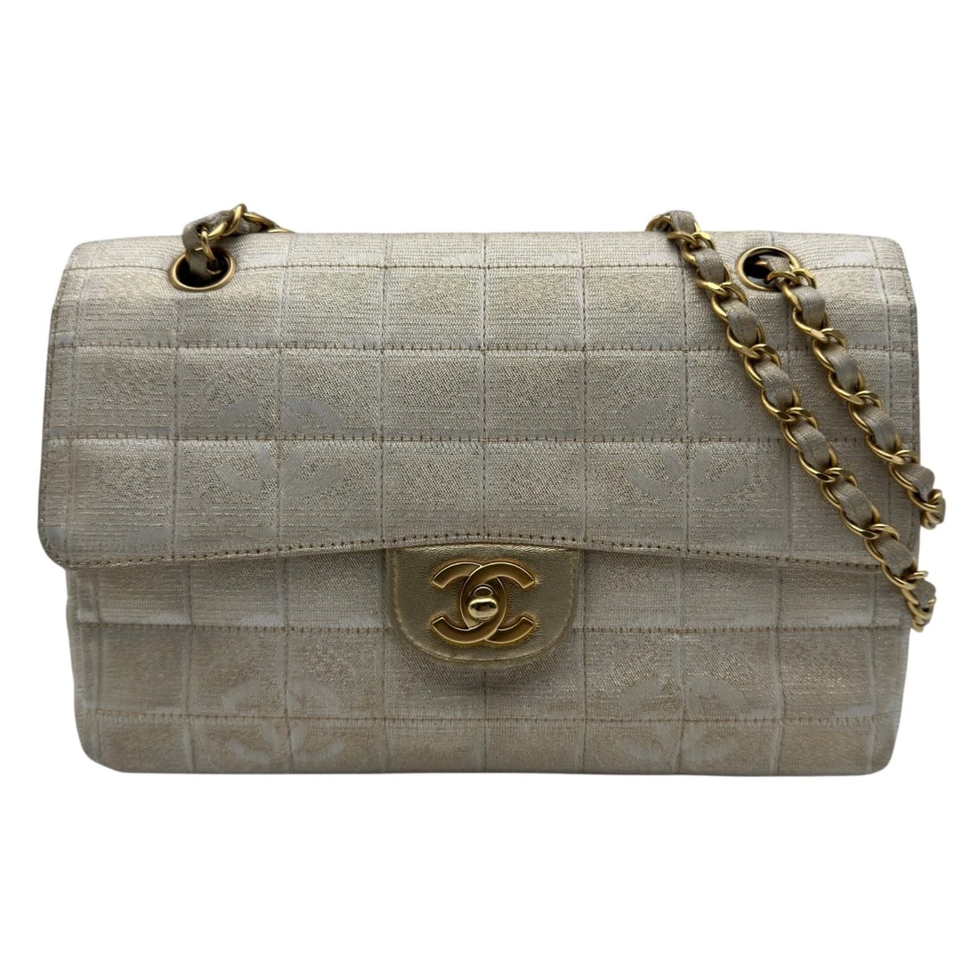 CHANEL NEW TRAVEL LINE CHAIN BAG SHOULDER BAG: CHANEL New Travel Line Chain Bag Shoulder Bag Brand: CHANEL Type/Style: Shoulder Bag Material: Nylon jacquard Color: Gold Hardware Size: W9.6 x H6.3x D2.4inch Accessories: None Accessories Notice: