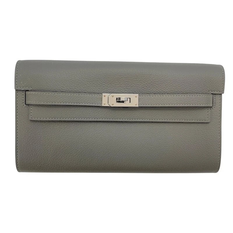 HERMES KELLY TO GO SHOULDER BAG: HERMES Kelly to go Shoulder Bag Brand: HERMES Type/Style: Shoulder Bag Material: Evercolor Color: Sage SVHardware Size: W8.1 x H4.7x D1.2inch Accessories: None Accessories Notice: When purchasing