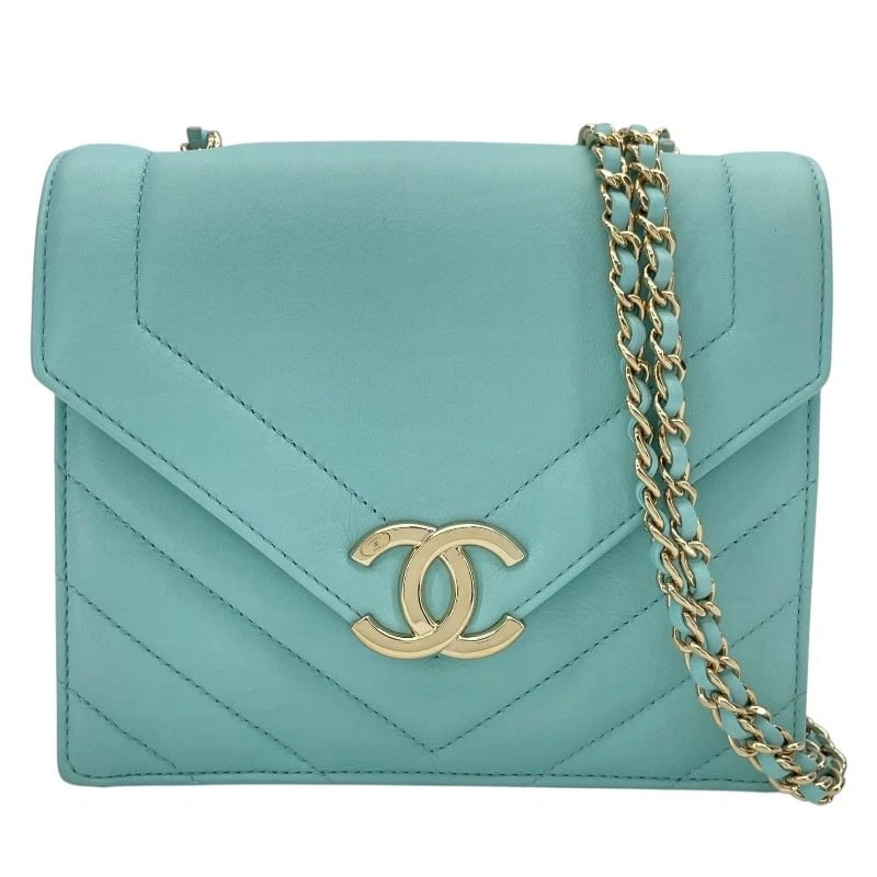 CHANEL V-STITCH SMALL FLAP BAG SHOULDER BAG: CHANEL V-stitch small flap bag Shoulder Bag Brand: CHANEL Type/Style: Shoulder Bag Material: Ram Color: light blue GDHardware Size: W7.1 x H5.5x D3.0inch Accessories: None Accessories Notice: When