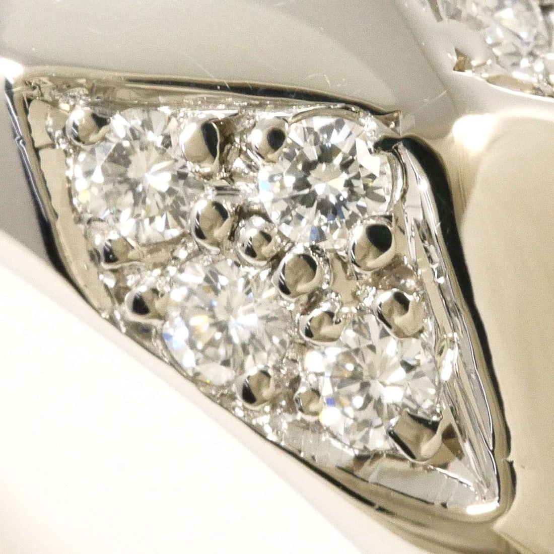 PT900 PLATINUM RING DIAMOND - 2
