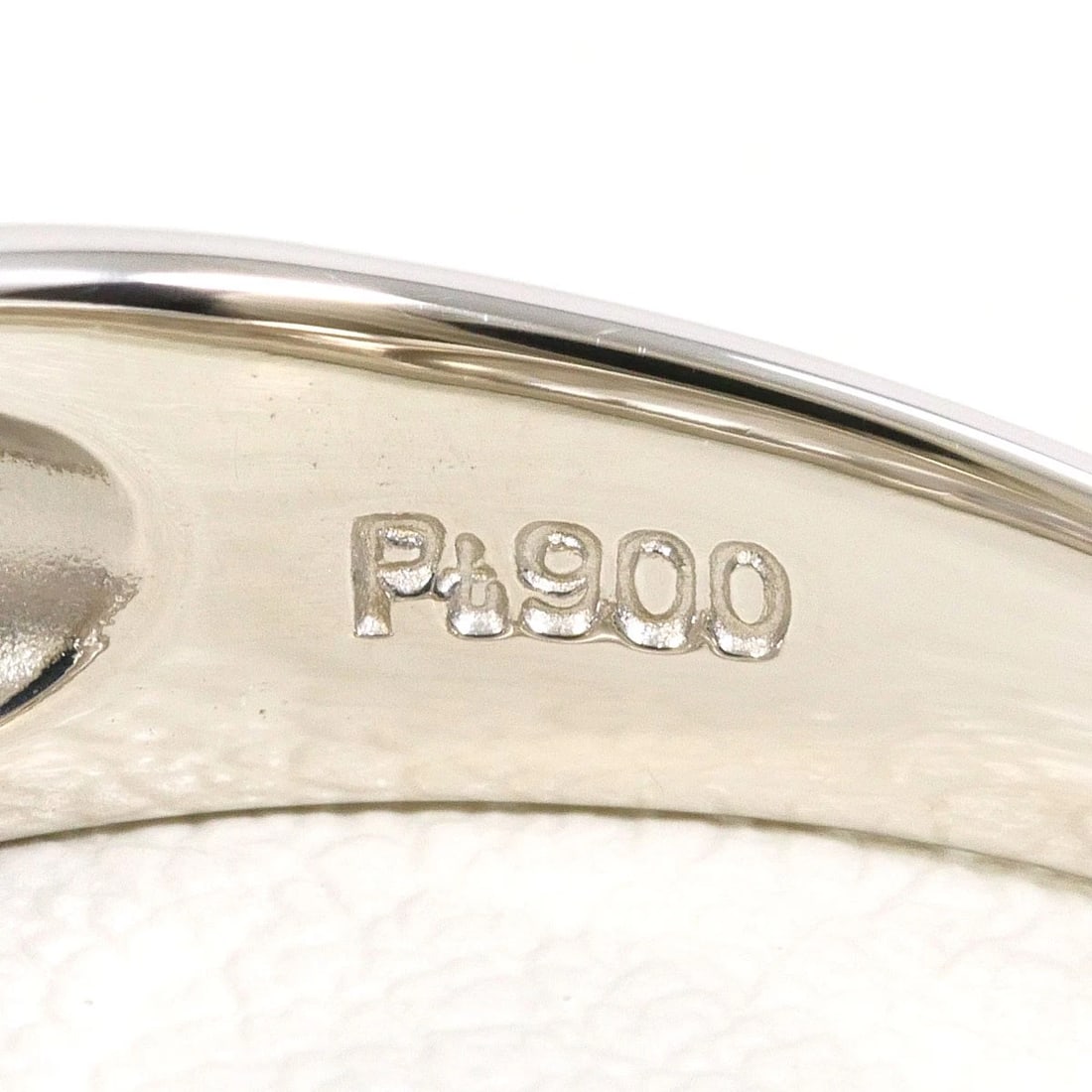 PT900 PLATINUM RING DIAMOND - 5