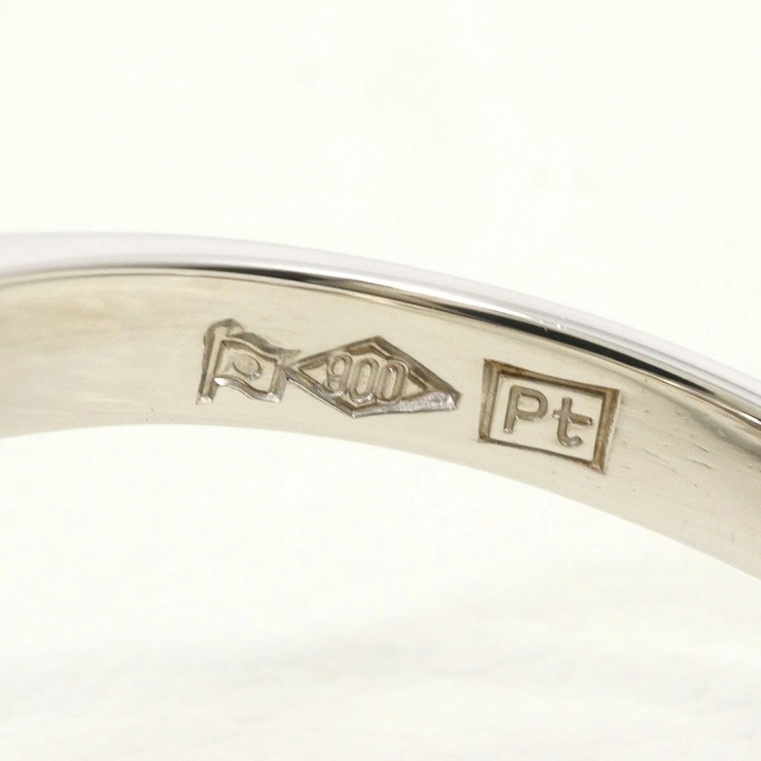 PT900 PLATINUM RING DIAMOND - 2