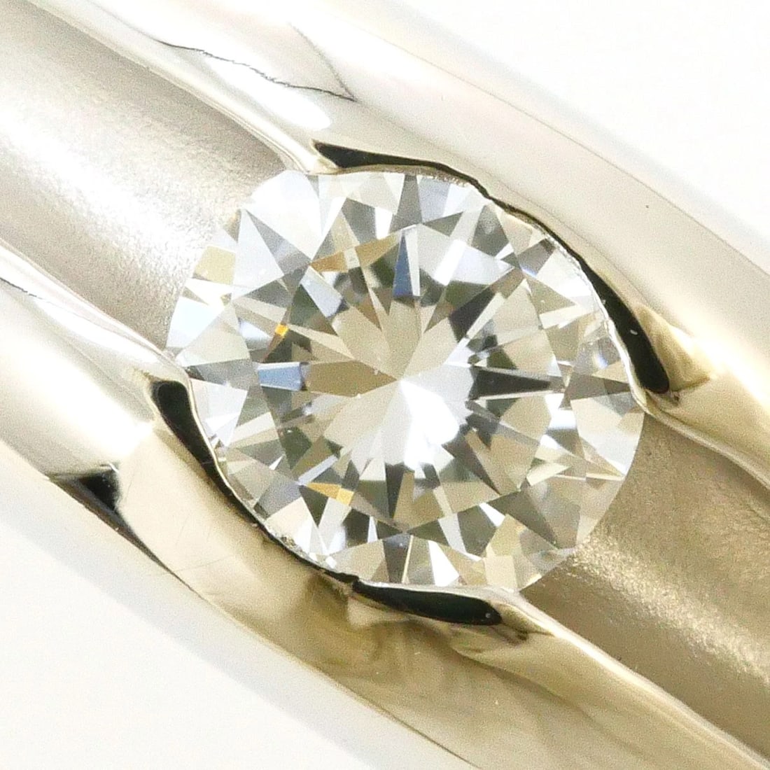 PT900 PLATINUM RING DIAMOND - 2