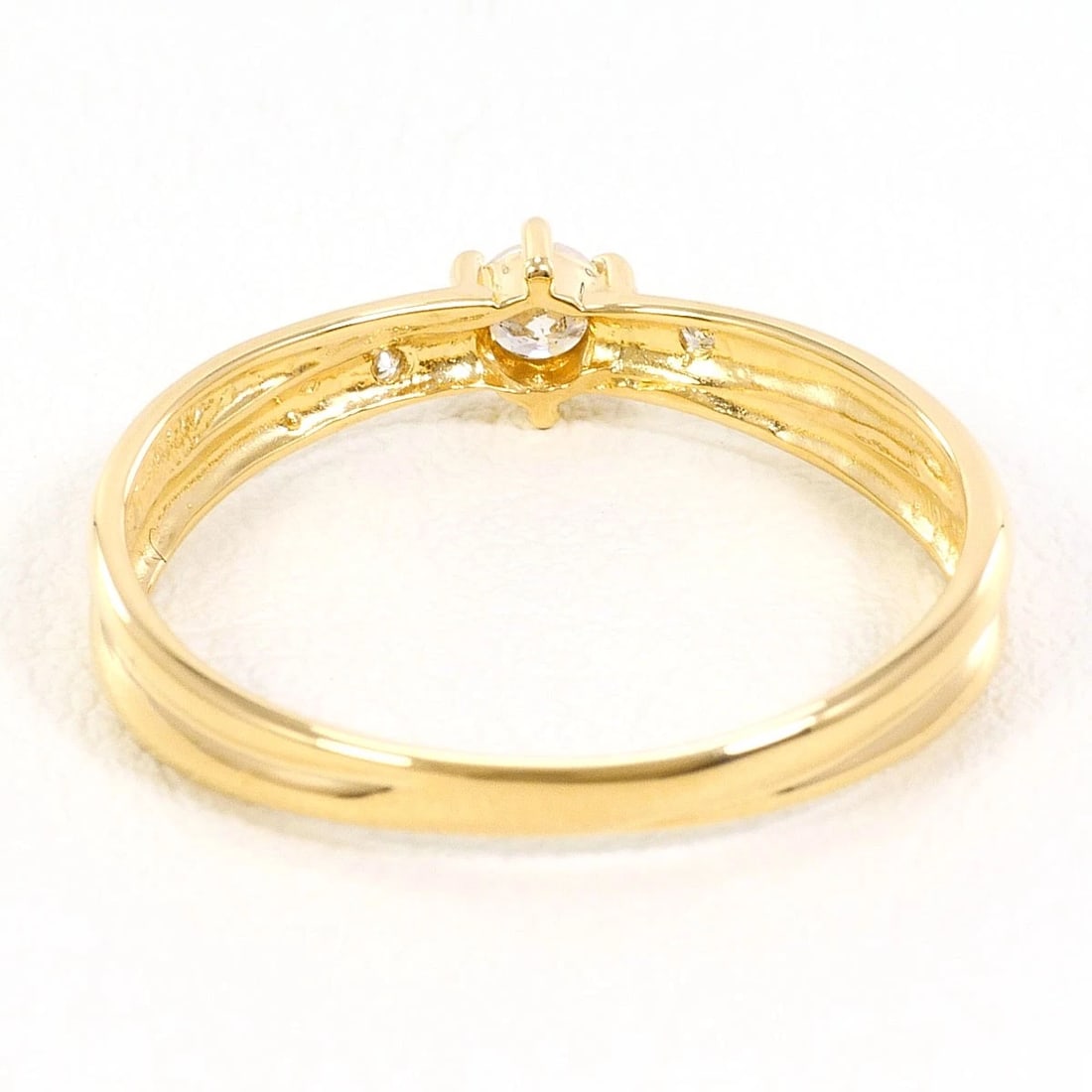 18K GOLD RING 1DIAMOND - 2