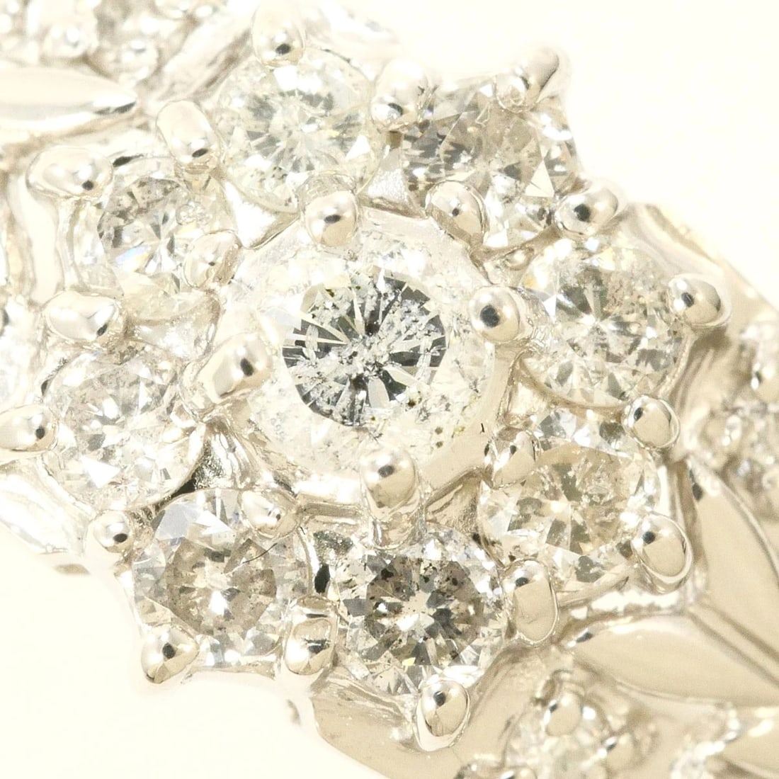 PT900 PLATINUM RING DIAMOND - 2
