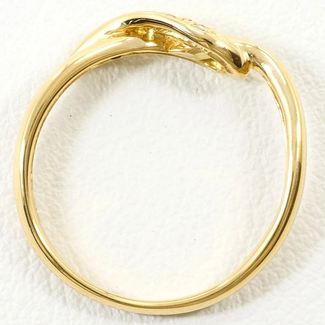 K18 18K GOLD RING DIAMOND: K18 18k gold Ring Diamond Brand: No Brand Type/Style: Ring Material: 18k gold, Main Stone/Creation Diamond Color: Gold Size: US 4 3/4 Accessories: None Accessories Notice: When purchasing pre-owned